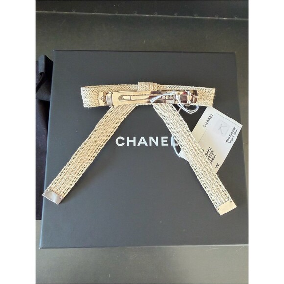 Chanel 25S CC Logo Abaca Raffia Bow Barrette Hair Clip RARE NEW